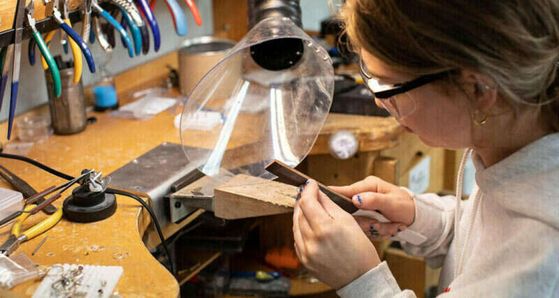 سرمایه اولیه مورد نیاز برای ورود به شغل طلا سازی 