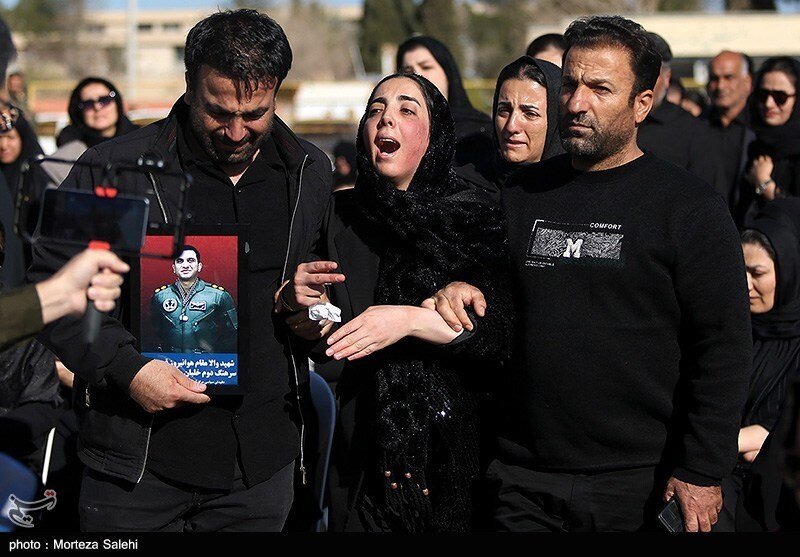 مراسم تشییع پیکر 2 شهید خلبان هوانیروز در اصفهان