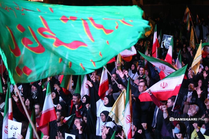 عزاداری مردم تهران برای شهادت رهبر معظم انقلاب