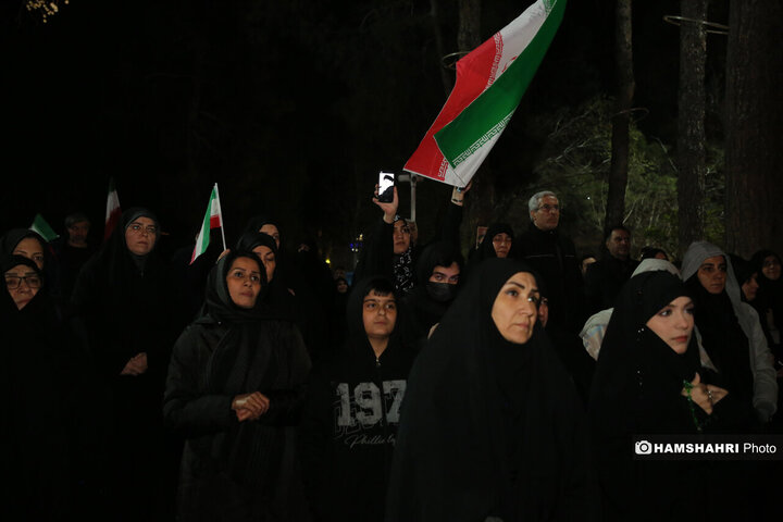 تجمع مردم تهران در عزای شهادت رهبر معظم انقلاب