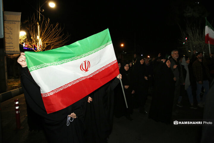 تجمع مردم تهران در عزای شهادت رهبر معظم انقلاب