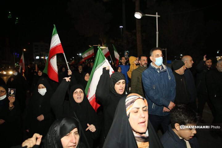 تجمع مردم تهران در عزای شهادت رهبر معظم انقلاب