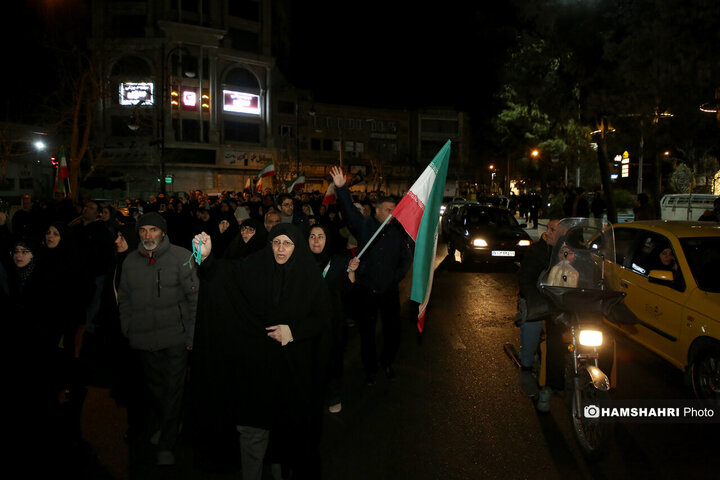 تجمع مردم تهران در عزای شهادت رهبر معظم انقلاب