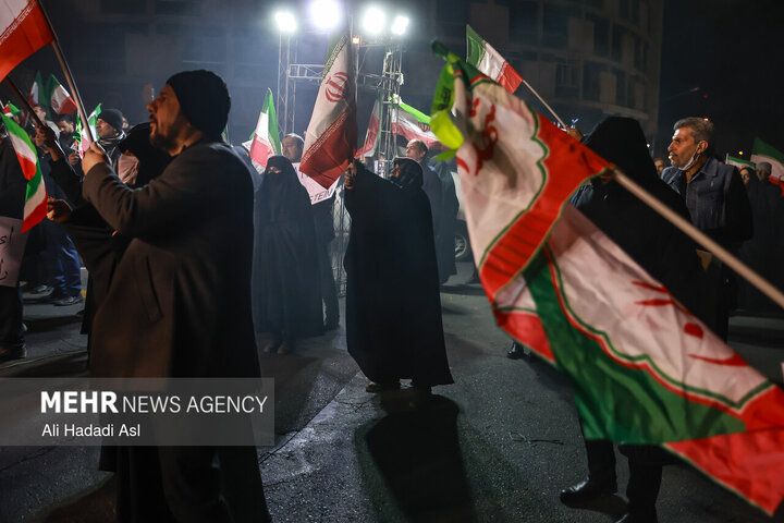 عزاداری و تجمع مردمی در سوگ رهبر شهید