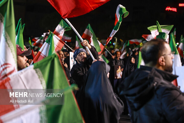 عزاداری و تجمع مردمی در سوگ رهبر شهید