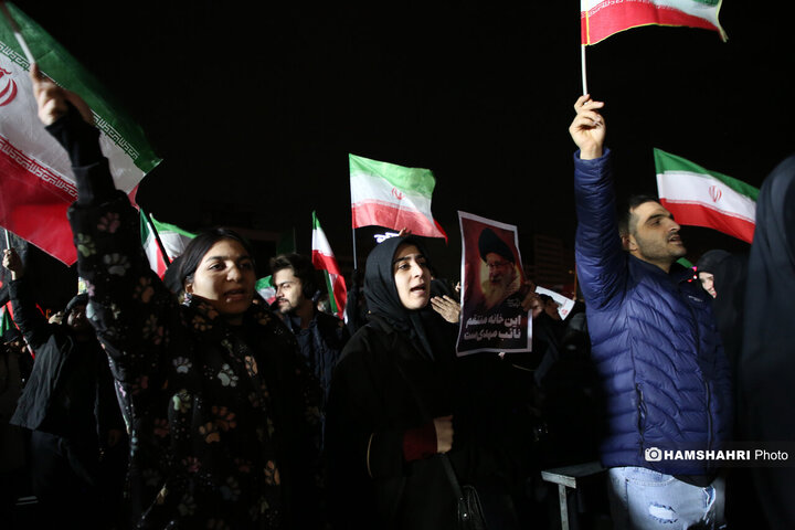 مراسم عزاداری شهادت رهبر انقلاب اسلامی در میدان هفت تیر