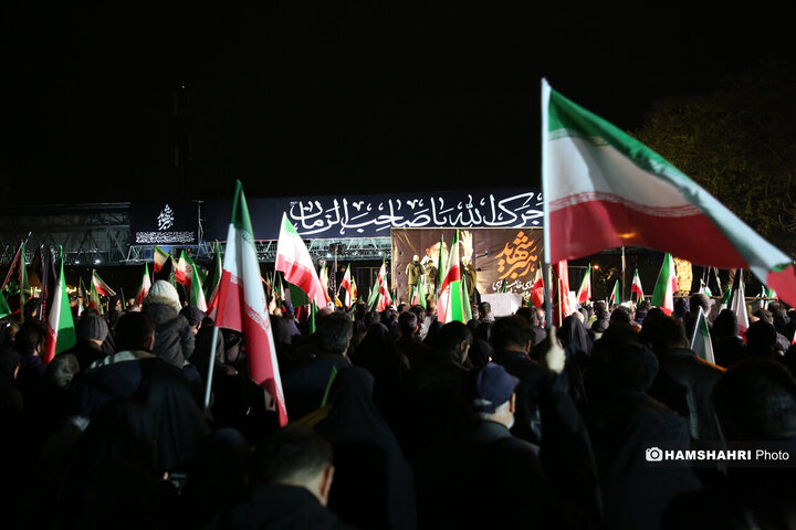 مراسم عزاداری شهادت رهبر انقلاب اسلامی در میدان هفت تیر