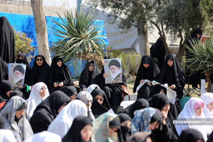 مراسم نماز جمعه تهران به امامت حجت الاسلام حاج علی اکبری