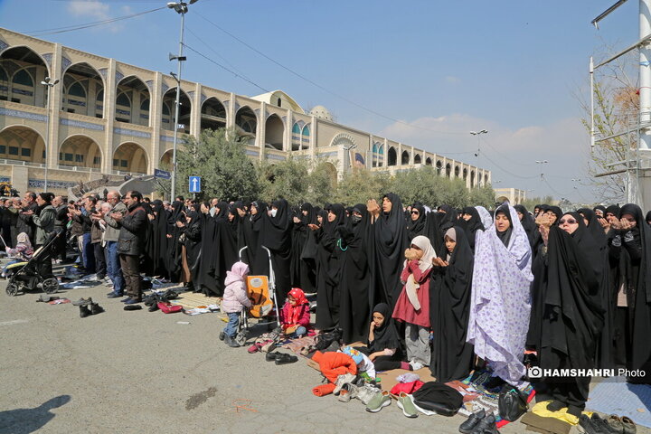 مراسم نماز جمعه تهران به امامت حجت الاسلام حاج علی اکبری