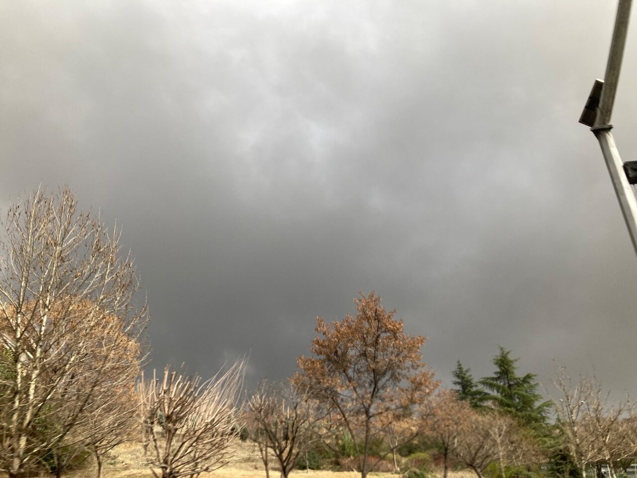 آلودگی هوا, تاسیسات نفتی