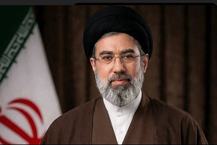 رهبر انقلاب: دشمن بر «تاب‌آوری مردم» و «اختلال در دستگاه محاسباتی مسئولان» تمرکز کرده است