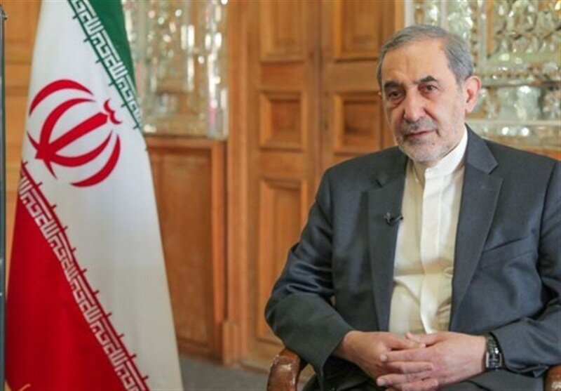 ولایتی: تنگه هرمز باز است اما به روی دشمنان همیشه بسته میماند ولایتی