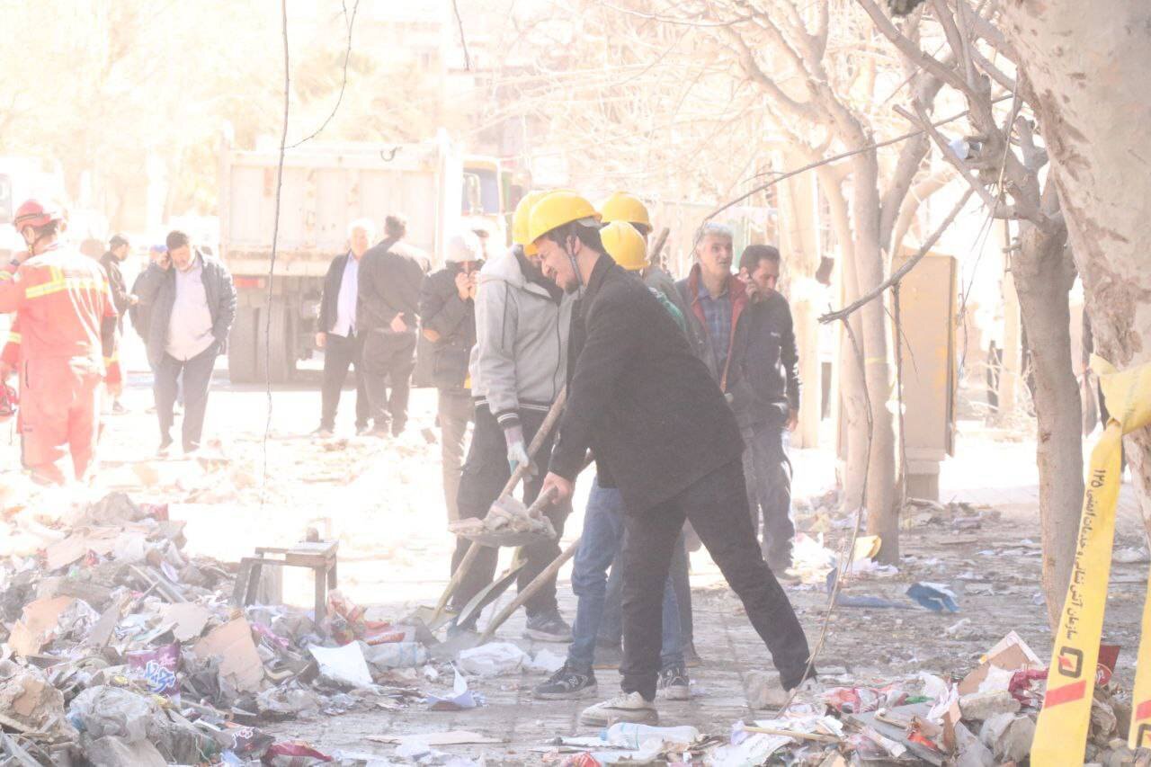 دانشجویان دانشگاه علامه طباطبایی به داد آسیب دیدگان حملات هوایی رسیدند