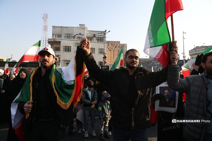 مراسم بیعت با آیت الله سید مجتبی خامنه ای