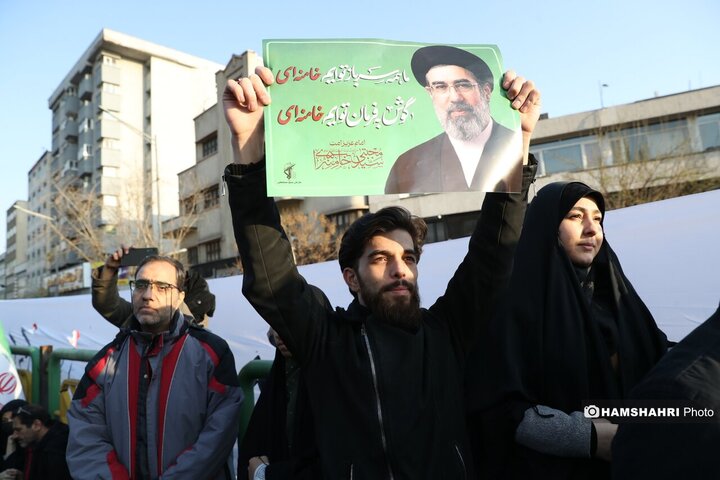 مراسم بیعت با آیت الله سید مجتبی خامنه ای