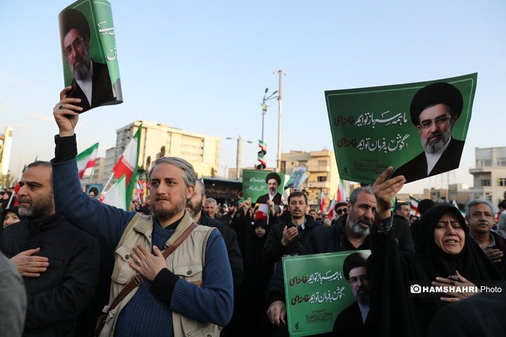مراسم بیعت با آیت الله سید مجتبی خامنه ای
