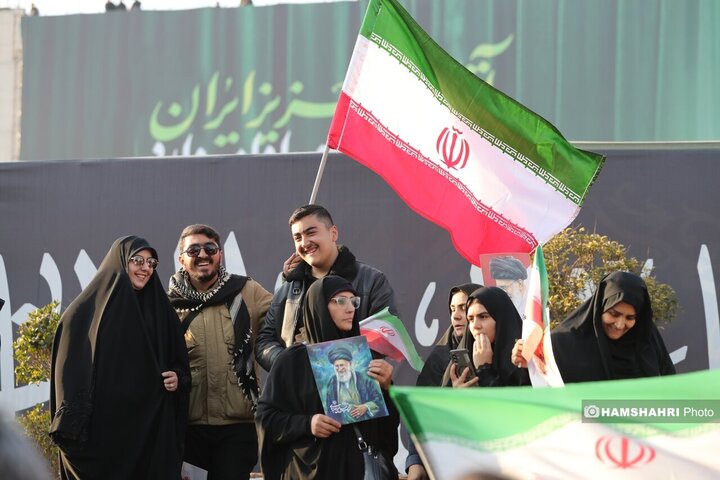 مراسم بیعت با آیت الله سید مجتبی خامنه ای