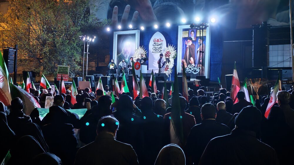 گردهمایی در مرکز تهران