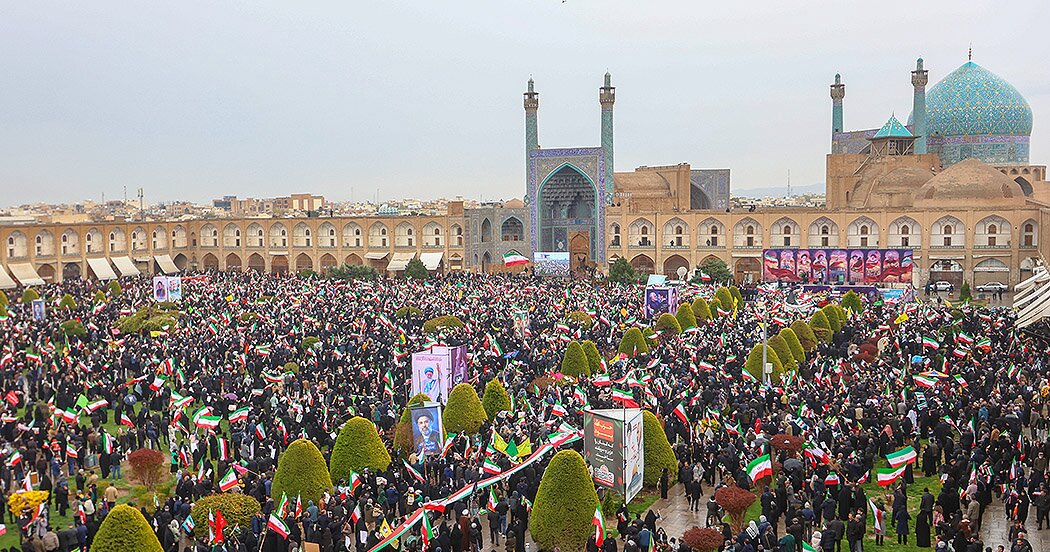 تصاویری از خاص‌ترین روز قدس پس از انقلاب زیر بمباران دشمن