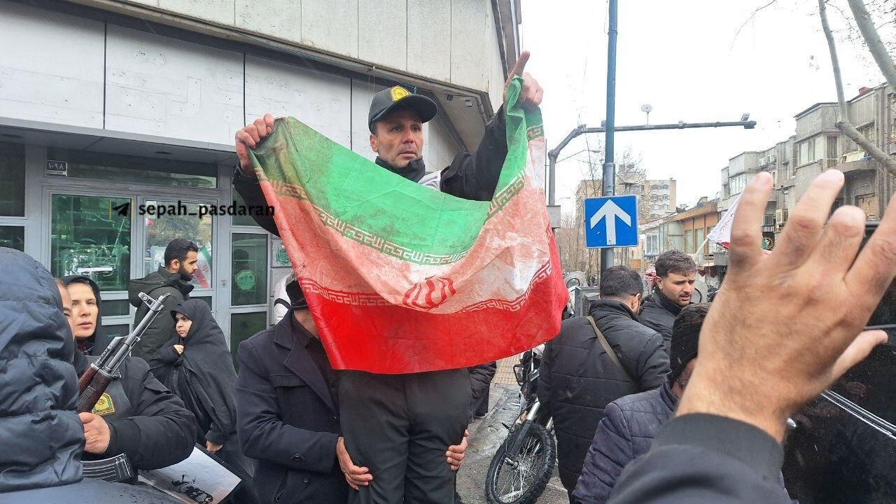 تصاویری از خاص‌ترین روز قدس پس از انقلاب زیر بمباران دشمن