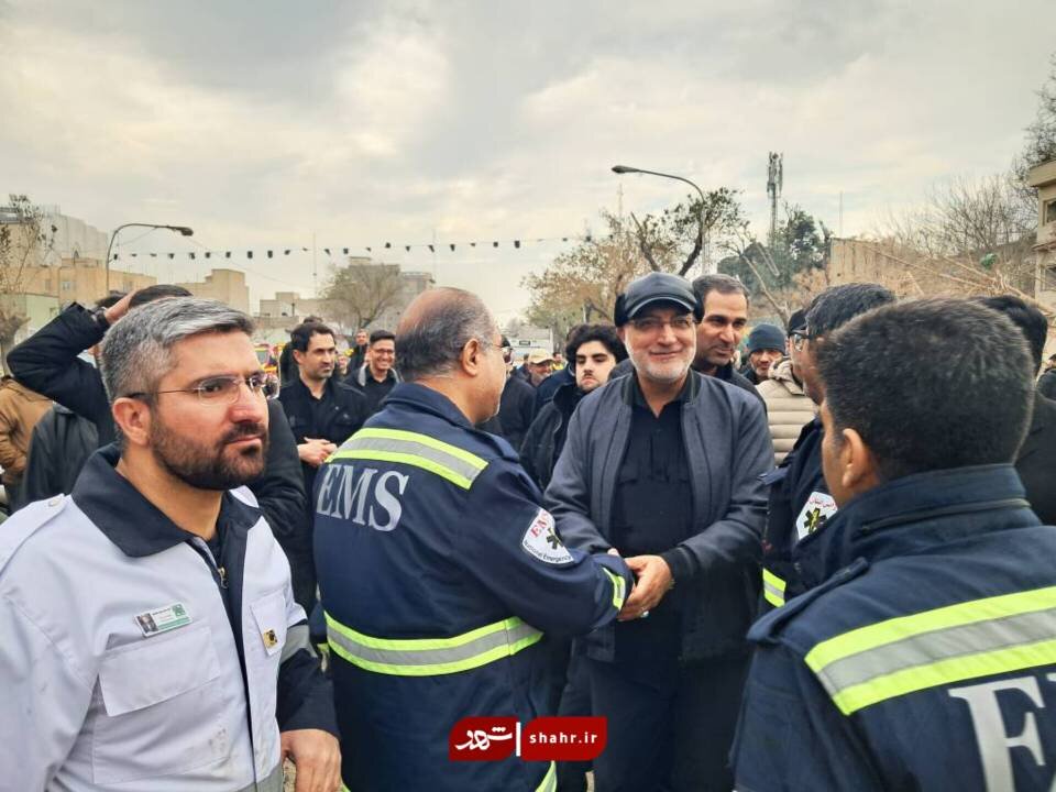 شهردار تهران هم اکنون در میدان شهدا +تصاویر