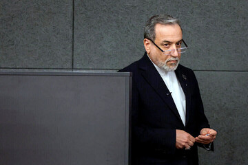 عراقچی: آمریکا راه‌حل اختلاف با ایران را در جایی غیر از مسیر جنگ جست‌وجو کند