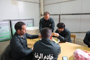 سخنگوی شهرداری تهران میان پشتیبانان خادم الرضا