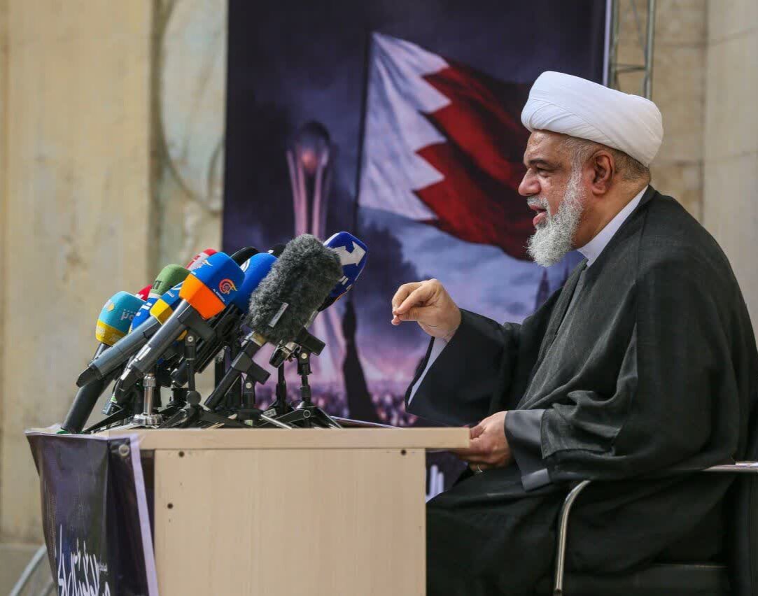 هشدار به آلخلیفه: ناوگان پنجم آمریکا را اخراج کنید | عالم بحرینی: خونخواهی امام خامنهای را تکلیف شرعی میدانیم شیخ عبدالله الدقاق