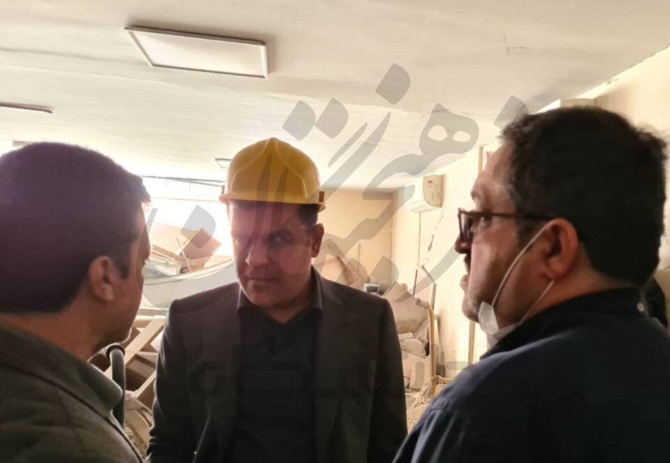 تصاویری از حضور معاون علمی رئیس جمهور و وزیر اقتصاد در دانشگاه شریف