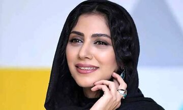 واکنش مونا فرجاد