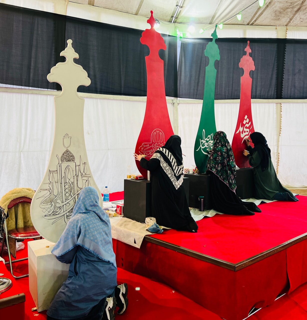 آفرینش هنر مقاومت در «خیمه هنر» | میدان هفت تیر تهران میزبان چه هنرمندانی است؟