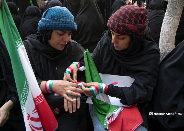 مراسم سوگواری در چهلمین روز شهادت رهبر شهید انقلاب اسلامی ایران
