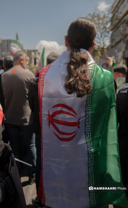 مراسم سوگواری در چهلمین روز شهادت رهبر شهید انقلاب اسلامی ایران