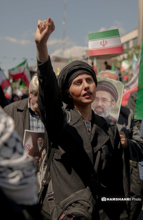 مراسم سوگواری در چهلمین روز شهادت رهبر شهید انقلاب اسلامی ایران