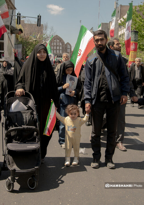 مراسم سوگواری در چهلمین روز شهادت رهبر شهید انقلاب اسلامی ایران