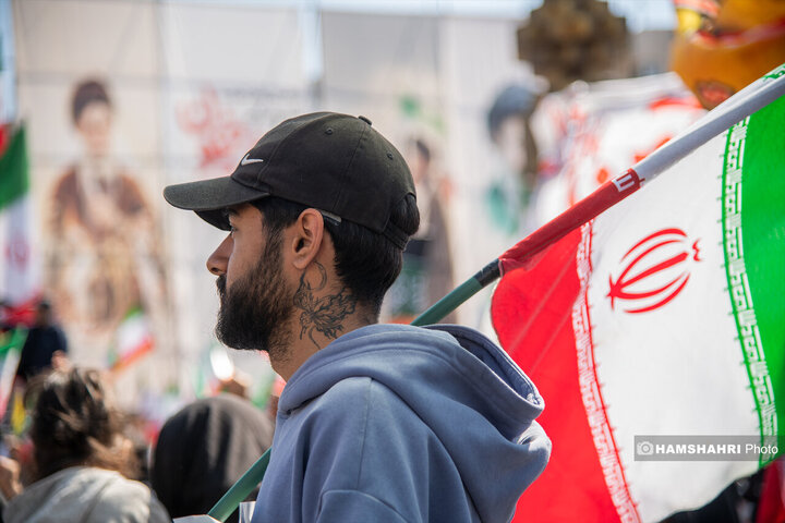 مراسم سوگواری در چهلمین روز شهادت رهبر شهید انقلاب اسلامی ایران
