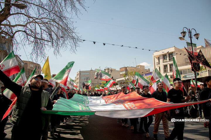 مراسم سوگواری در چهلمین روز شهادت رهبر شهید انقلاب اسلامی ایران