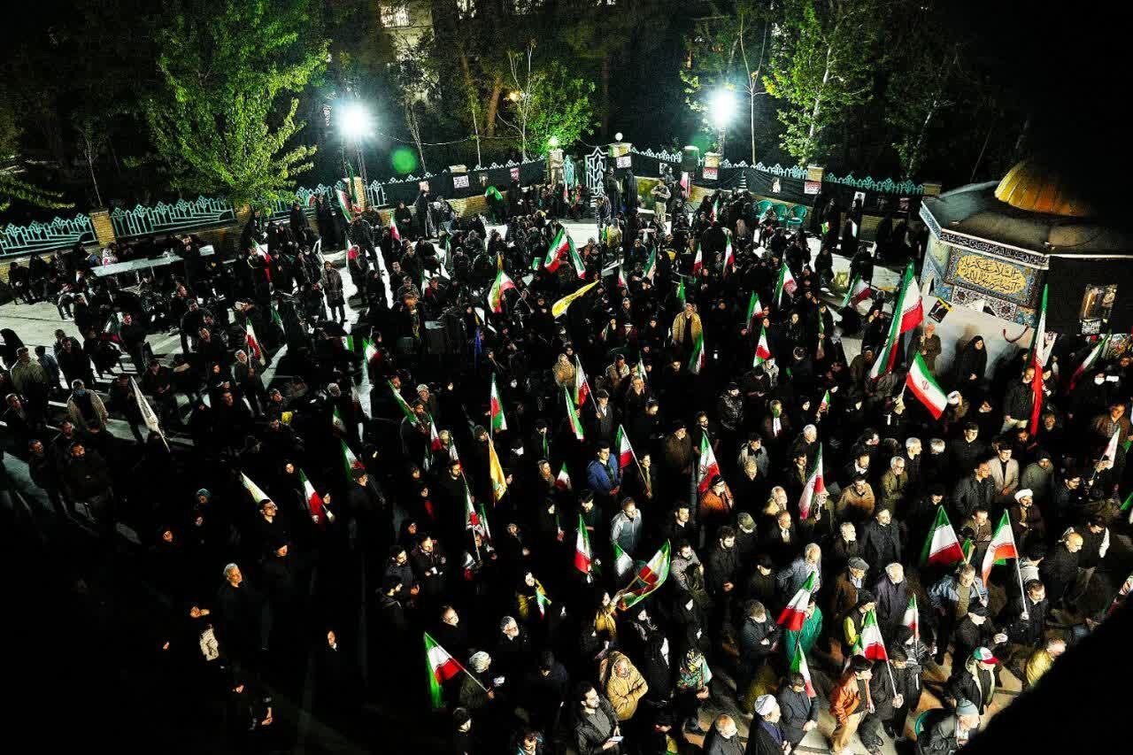 مراسم چهلمین روز شهادت رهبر شهید انقلاب در شهرک اکباتان تهران | تصاویر