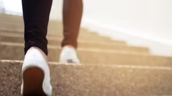 ۱۰ دقیقه پیاده روی برای کنترل قند خون کافی است