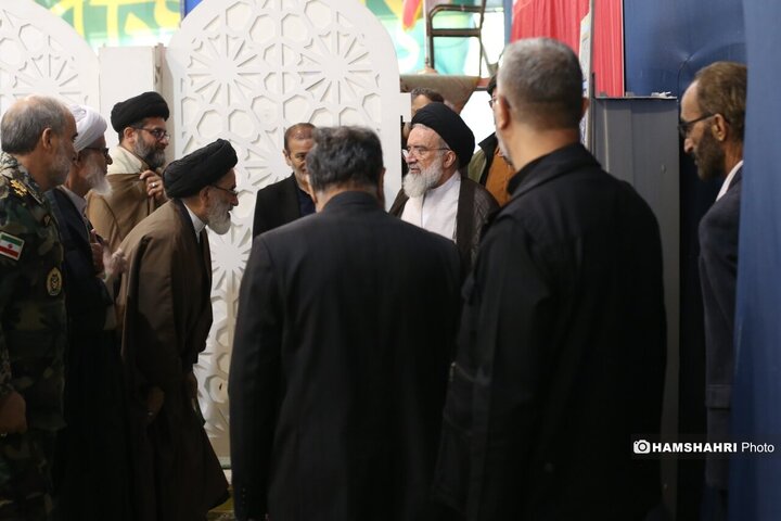 نماز جمعه تهران به امامت آیت‌الله خاتمی اقامه شد