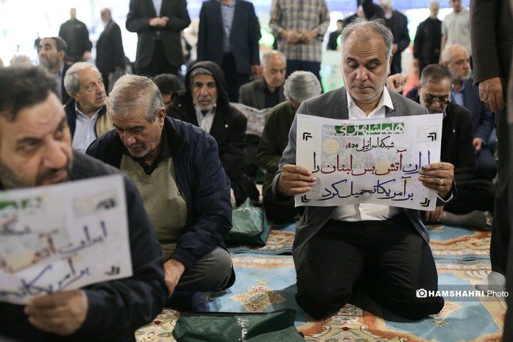 نماز جمعه تهران به امامت آیت‌الله خاتمی اقامه شد