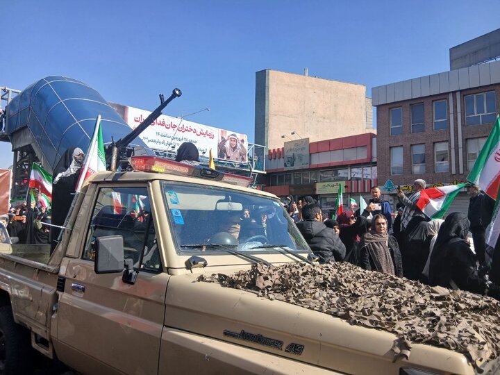 راهپیمایی بزرگ دختران جانفدای ایران