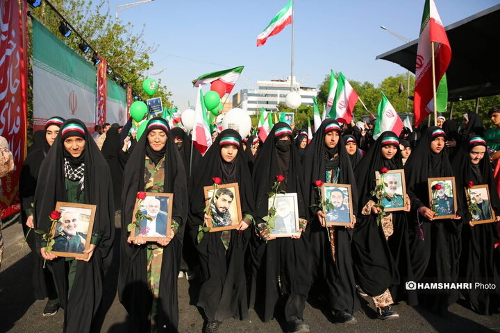 راهپیمایی دختران جان فدای ایران