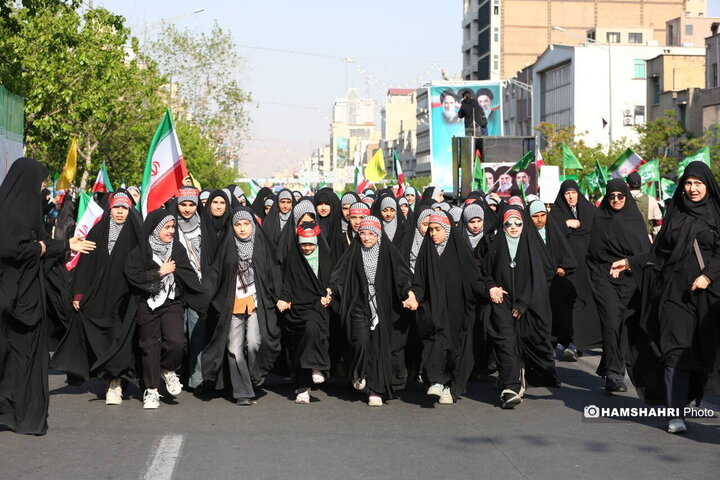 راهپیمایی دختران جان فدای ایران