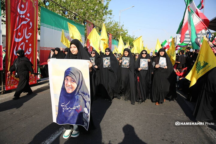 راهپیمایی دختران جان فدای ایران