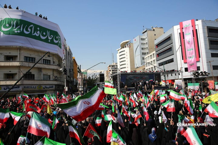 راهپیمایی دختران جان فدای ایران