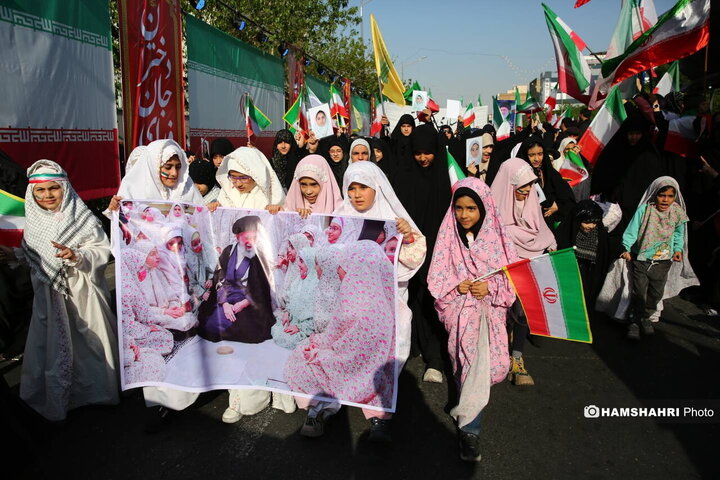 راهپیمایی دختران جان فدای ایران