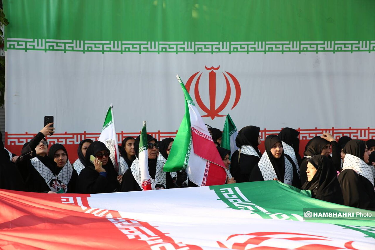 راهپیمایی دختران جان فدا
