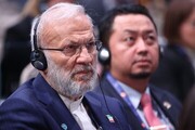 نمایش نمادین مظلومیت کودکان میناب توسط متکی در نشست اتحادیه بین‌المجالس