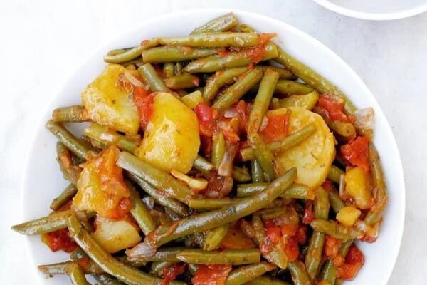 طرز تهیه خوراک لوبیا سبز مجلسی با طعمی بینظیر